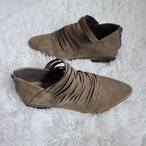 Mi.im taupe ankle boots front cut size 7.5